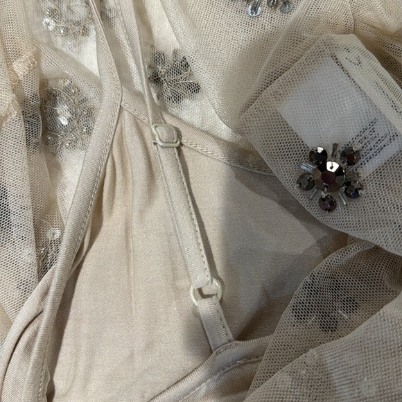 Ann Taylor Snowflake Top - Picture 7 of 10